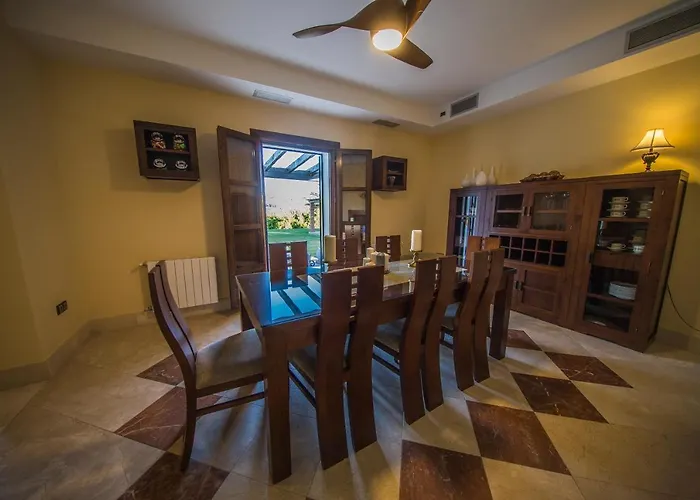 El Arroyo Villa Ronda