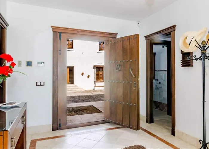 El Arroyo Villa Ronda